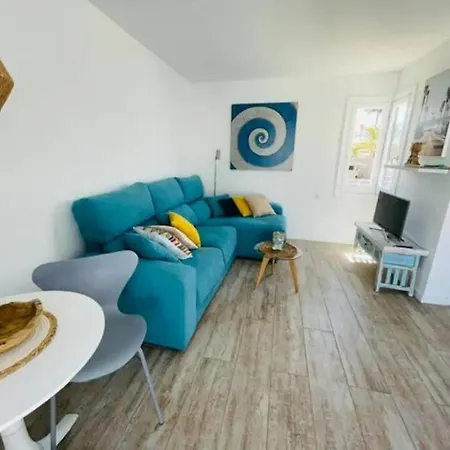 Little Diamond By Rentalfue Коральео