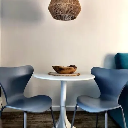 Little Diamond By Rentalfue Коральео